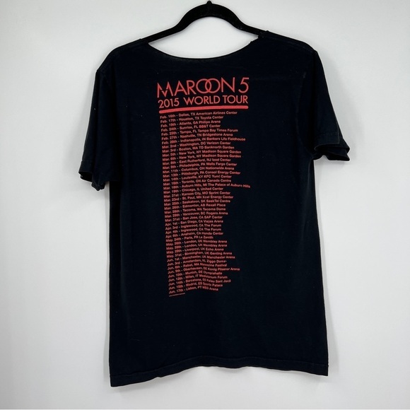Maroon 5 black red roundneck graphic short sleeves 2015 world tour band t-shirt. - Picture 5 of 8